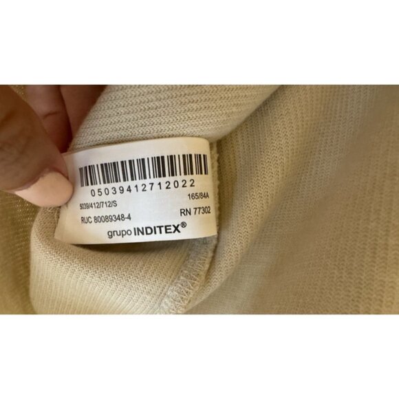 Zara Women Cream Beige Sleeveless Turtleneck Size Small Ribbed Raw Hem Chic Soft - Picture 11 of 12